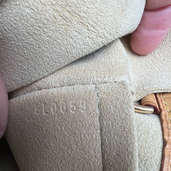 SOLD Louis Vuitton Galliera PM - Picture 12 of 15